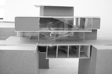 Tripod building